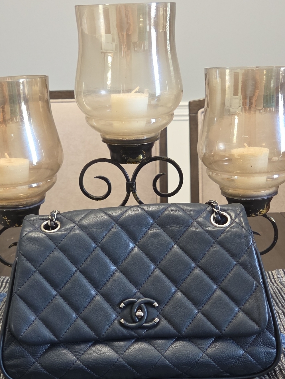 CHANEL Quilted Shoulder Bag in Dark Navy with Silver Hardware